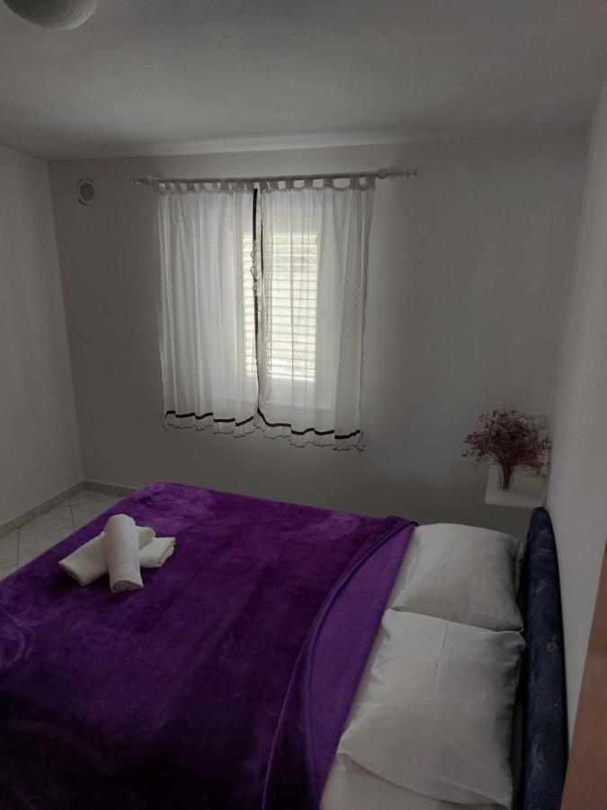 נובליה Apartments Markulincic מראה חיצוני תמונה