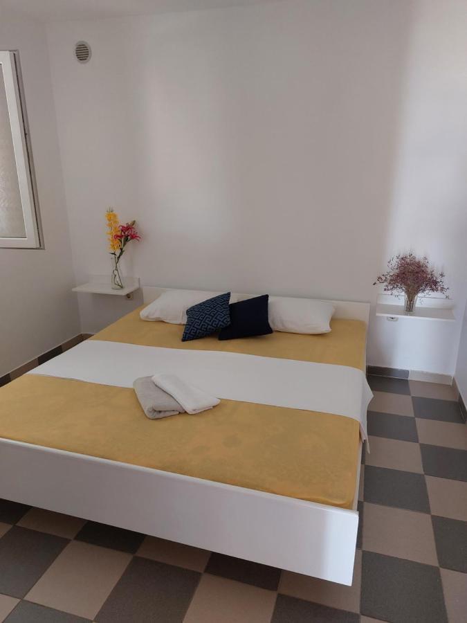 נובליה Apartments Markulincic מראה חיצוני תמונה