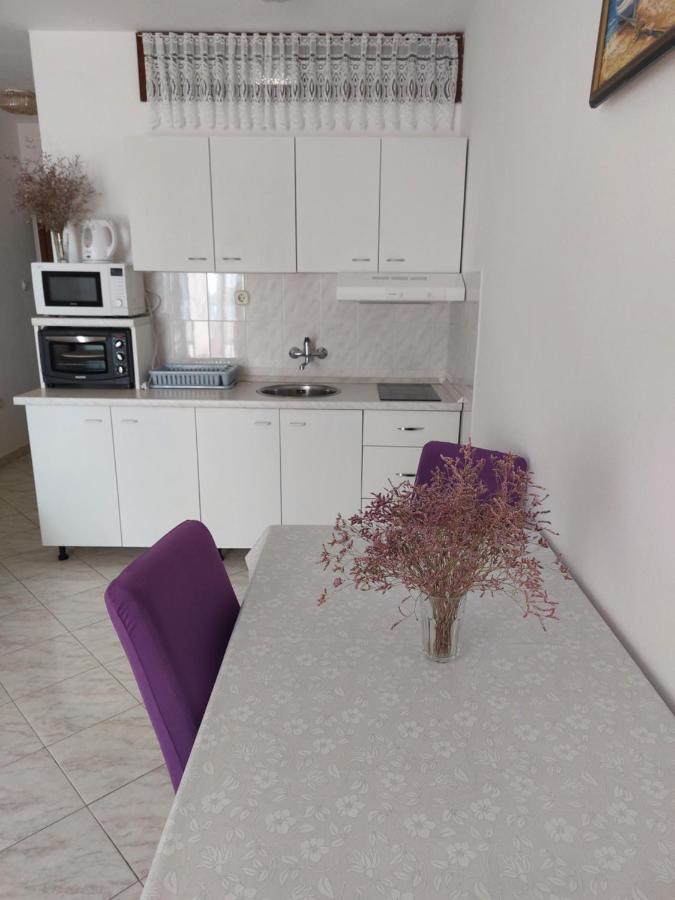 נובליה Apartments Markulincic מראה חיצוני תמונה