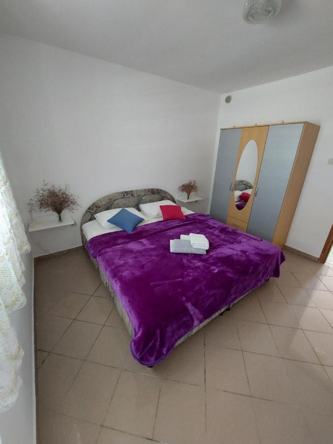 נובליה Apartments Markulincic מראה חיצוני תמונה