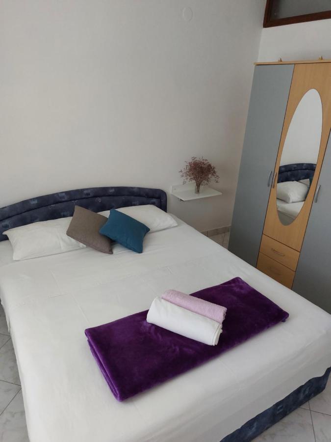 נובליה Apartments Markulincic מראה חיצוני תמונה