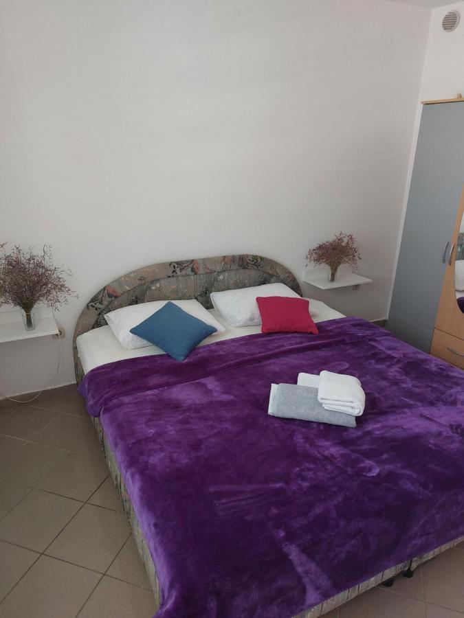 נובליה Apartments Markulincic מראה חיצוני תמונה