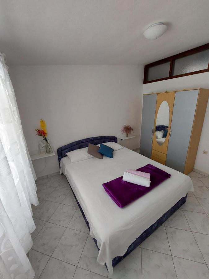 נובליה Apartments Markulincic מראה חיצוני תמונה