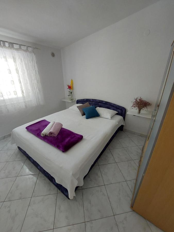 נובליה Apartments Markulincic מראה חיצוני תמונה